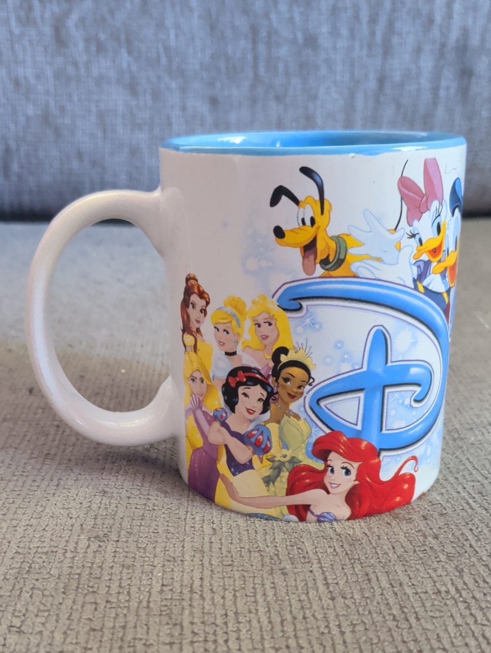 Jerry Leigh DISNEY Mickey Minnie Mouse Goofy Donald Daisy Duck Coffee Mug
